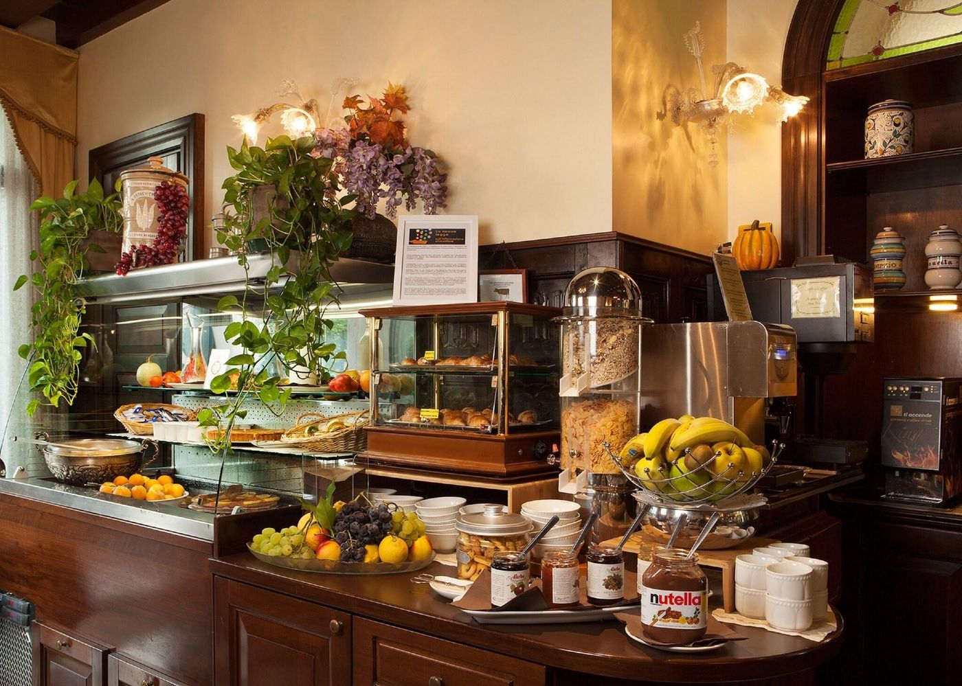 Pensione-Accademia---Villa-Maravege-Restaurant-20