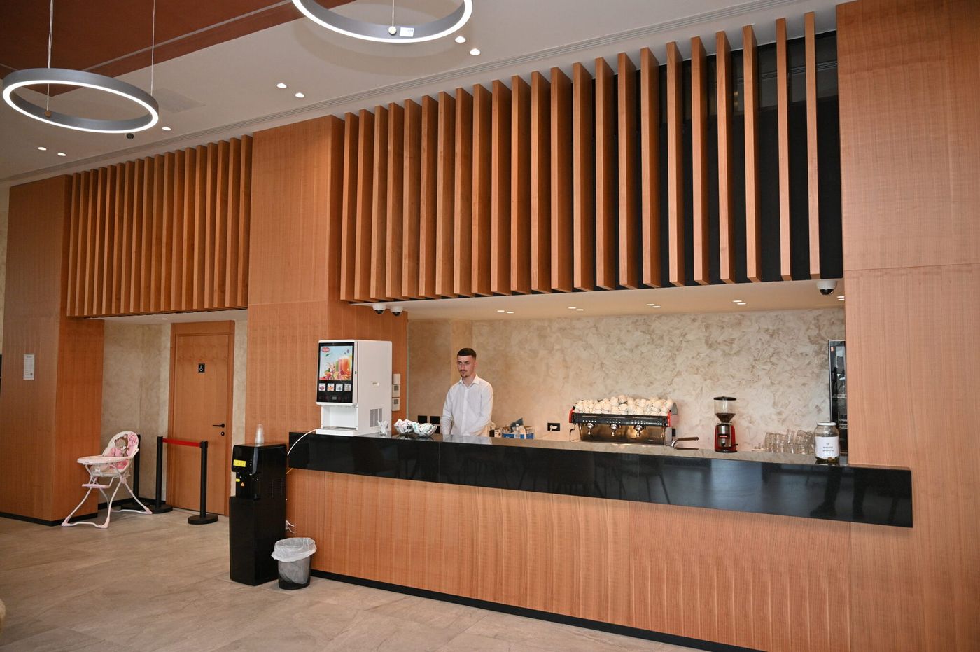 Adria Palace Hotel-Albania-Shkembi i Kavajes-Lobby-6