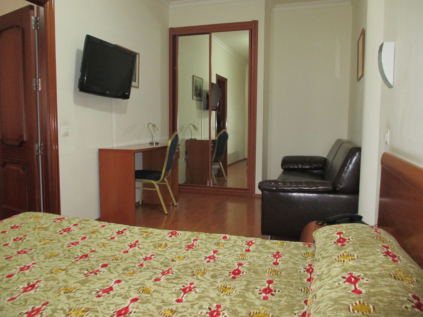 Avenida-de-Canarias-Room-3