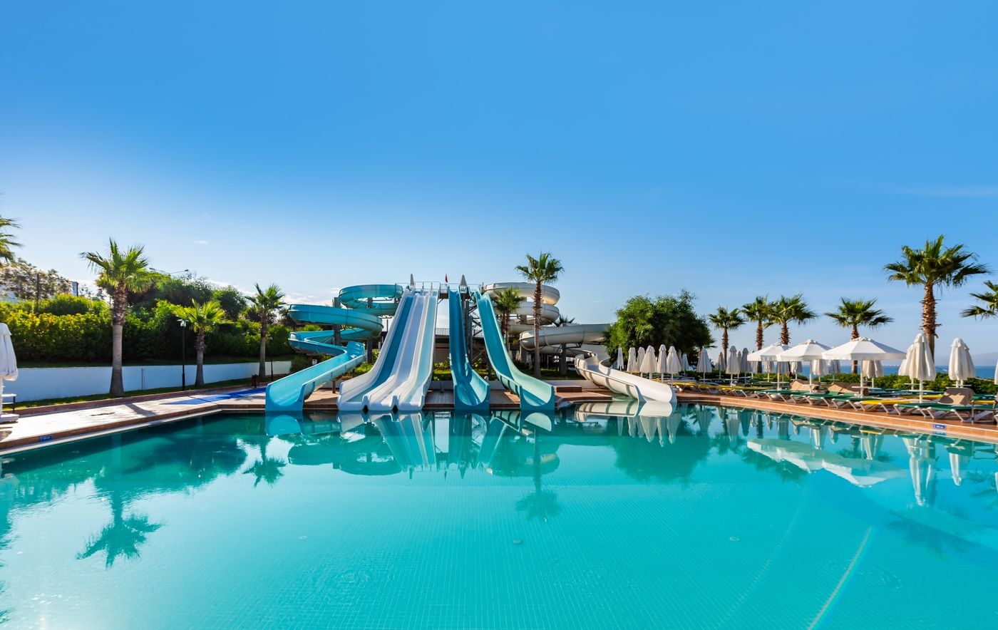 Vikingen-Infinity-Resort---Spa-Pool-1