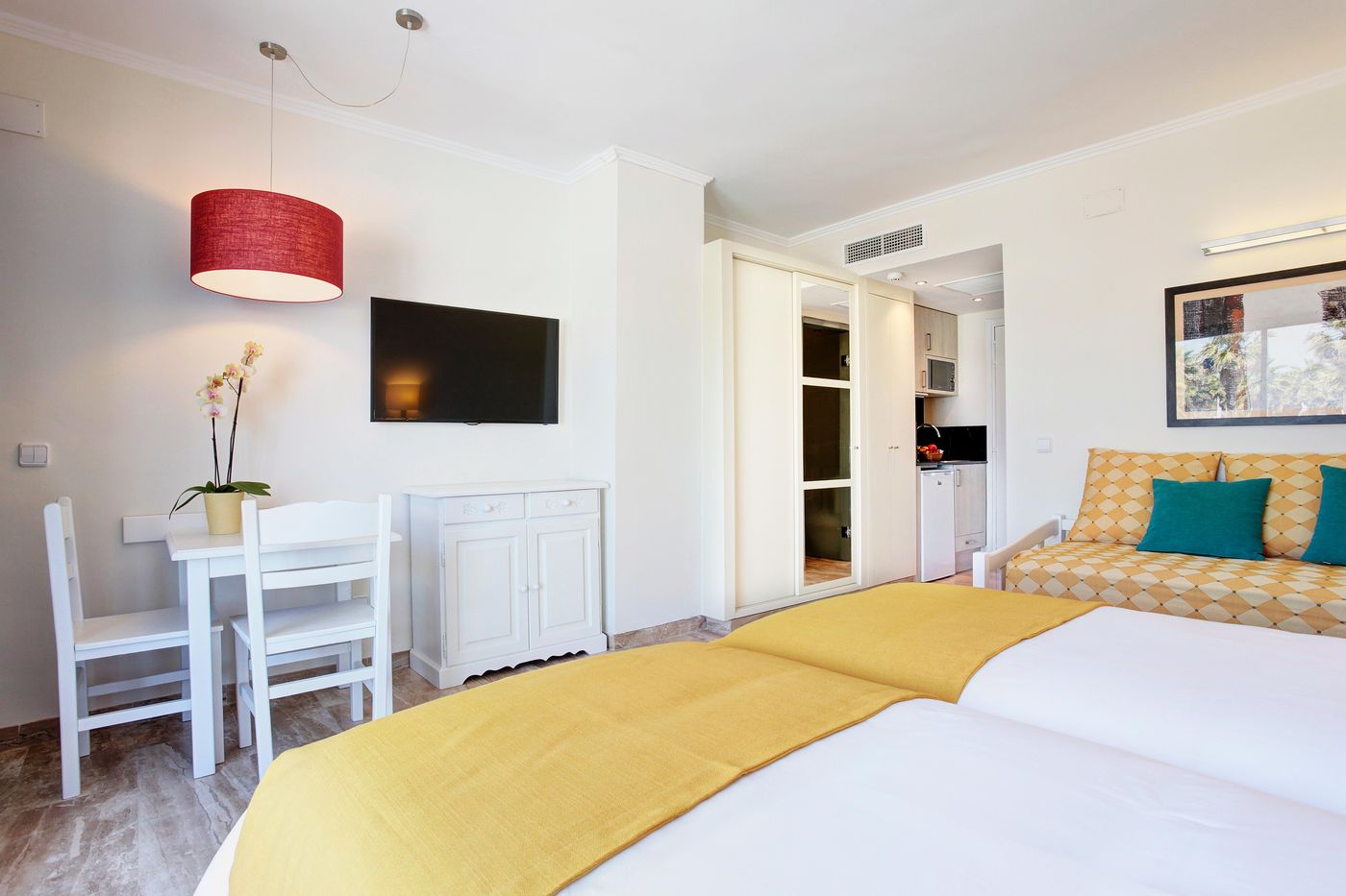 Grupotel-Mar-de-Menorca-Room-24