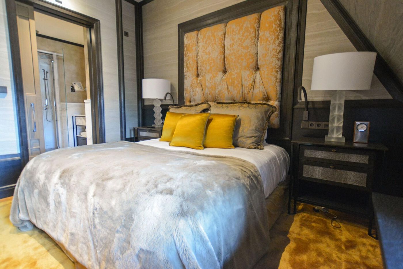 Hotel-Twentyseven-Room-34