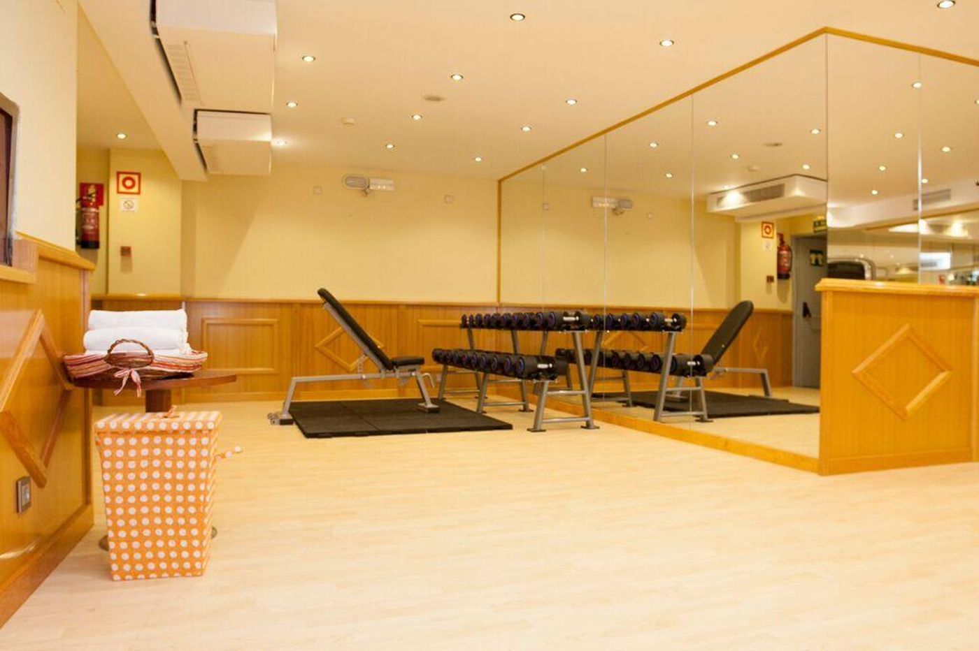 Balcon-de-Europa-Sports-and-Entertainment-42