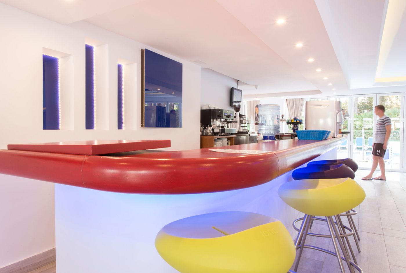 Guya Wave Hotel - Adults Only