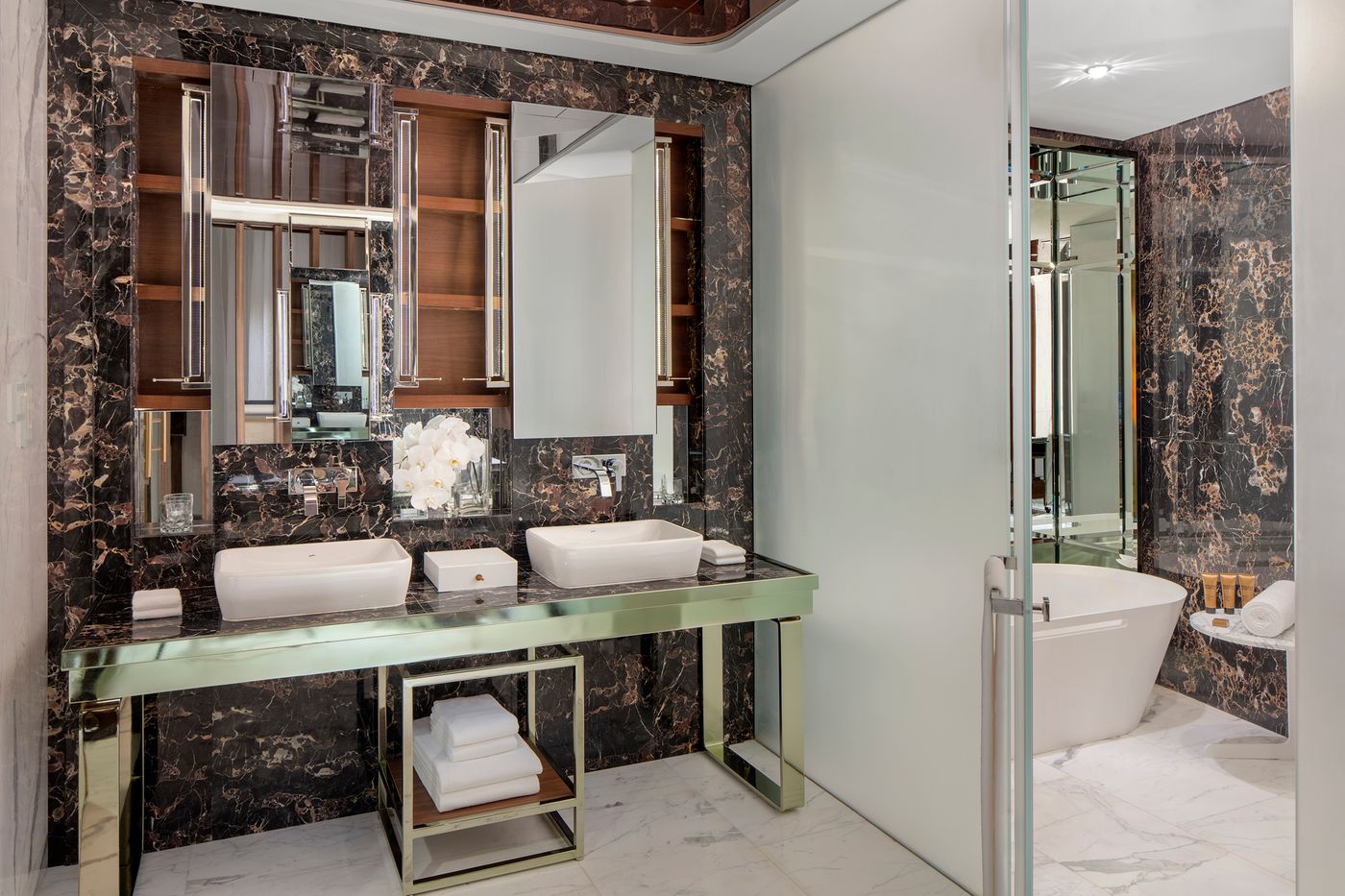 Paramount-Hotel-Dubai-Room-27