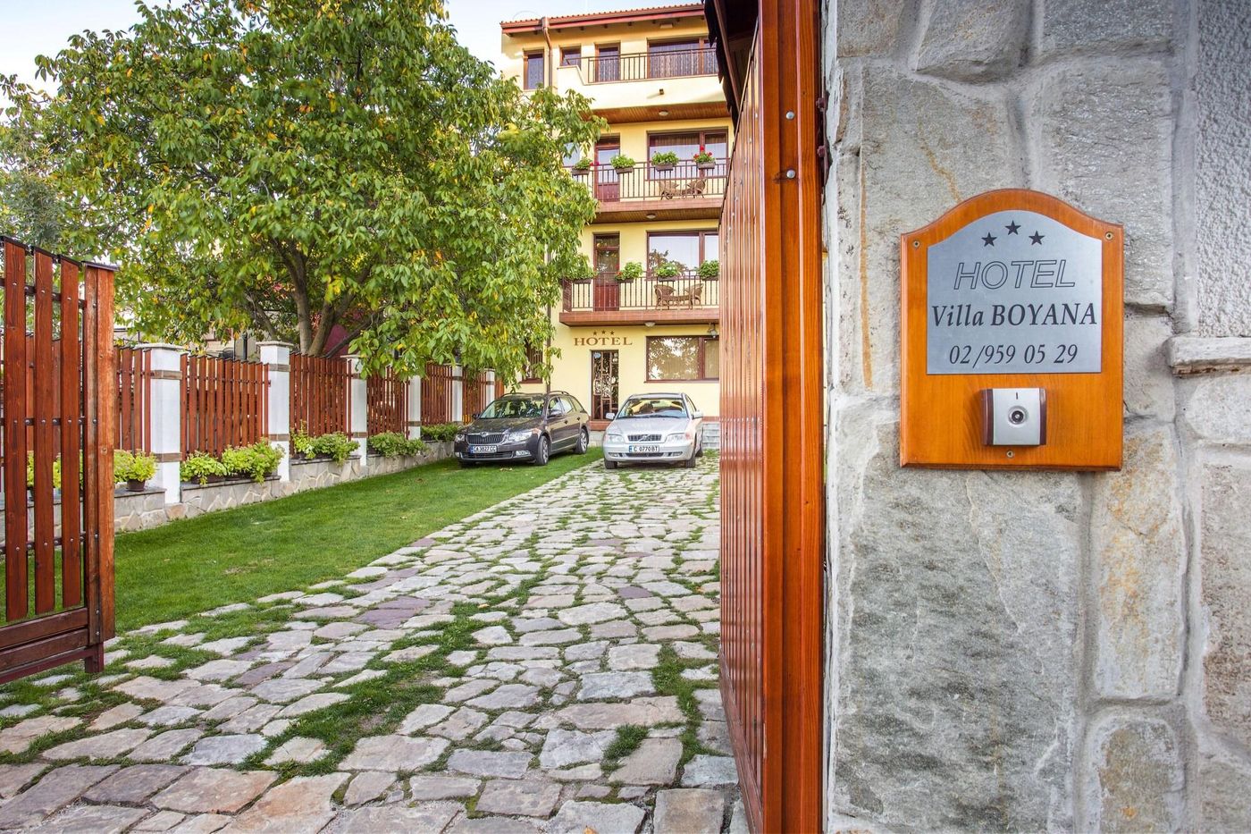 Hotel Villa Boyana-Bulgaria-SOFIA -General view-3