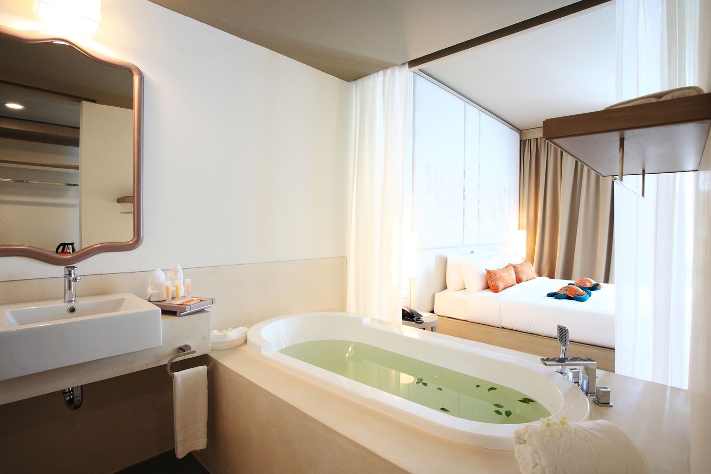 Proud-Phuket-Room-43