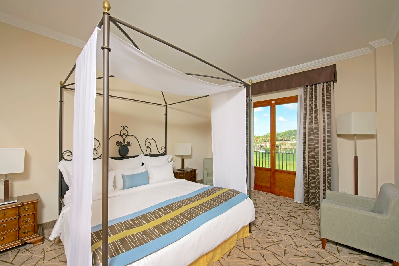 Be Live Collection Son Antem