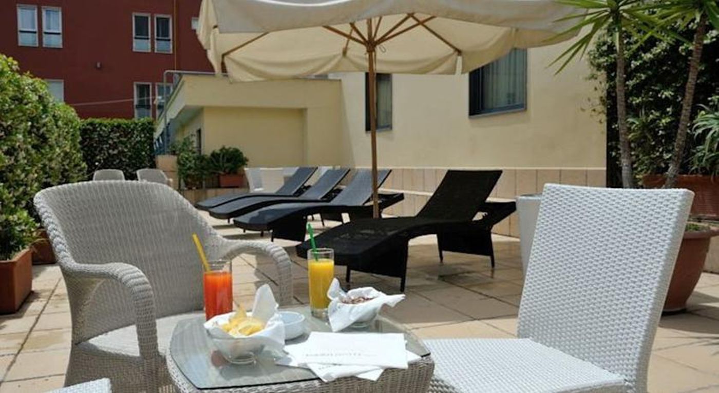 Magri's Hotel