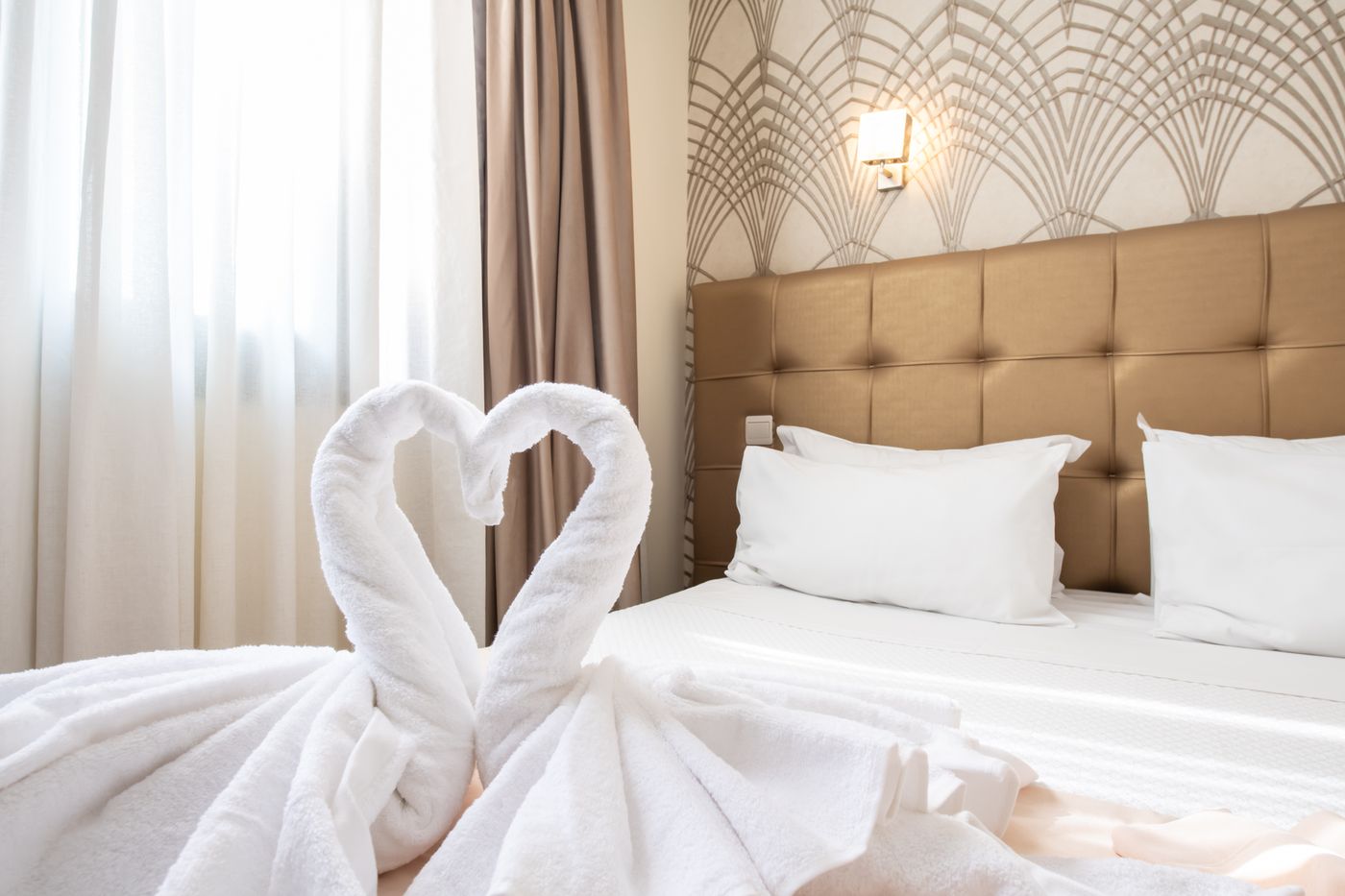 Golden-City-Room-30