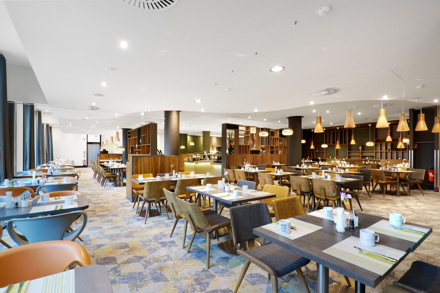 Novotel-Berlin-Mitte-Restaurant-43