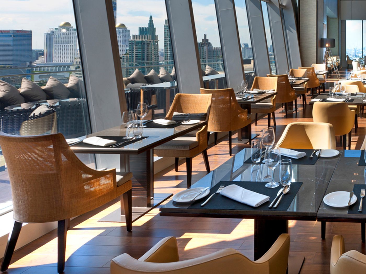 The-Okura-Prestige-Bangkok-Restaurant-3