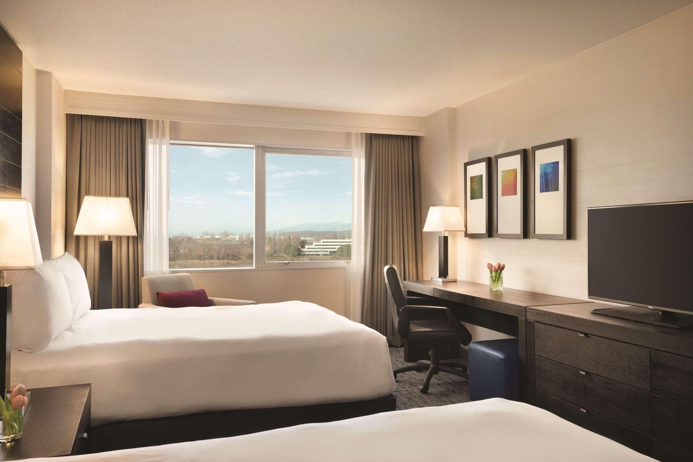 Radisson-Hotel-Vancouver-Airport-Room-20