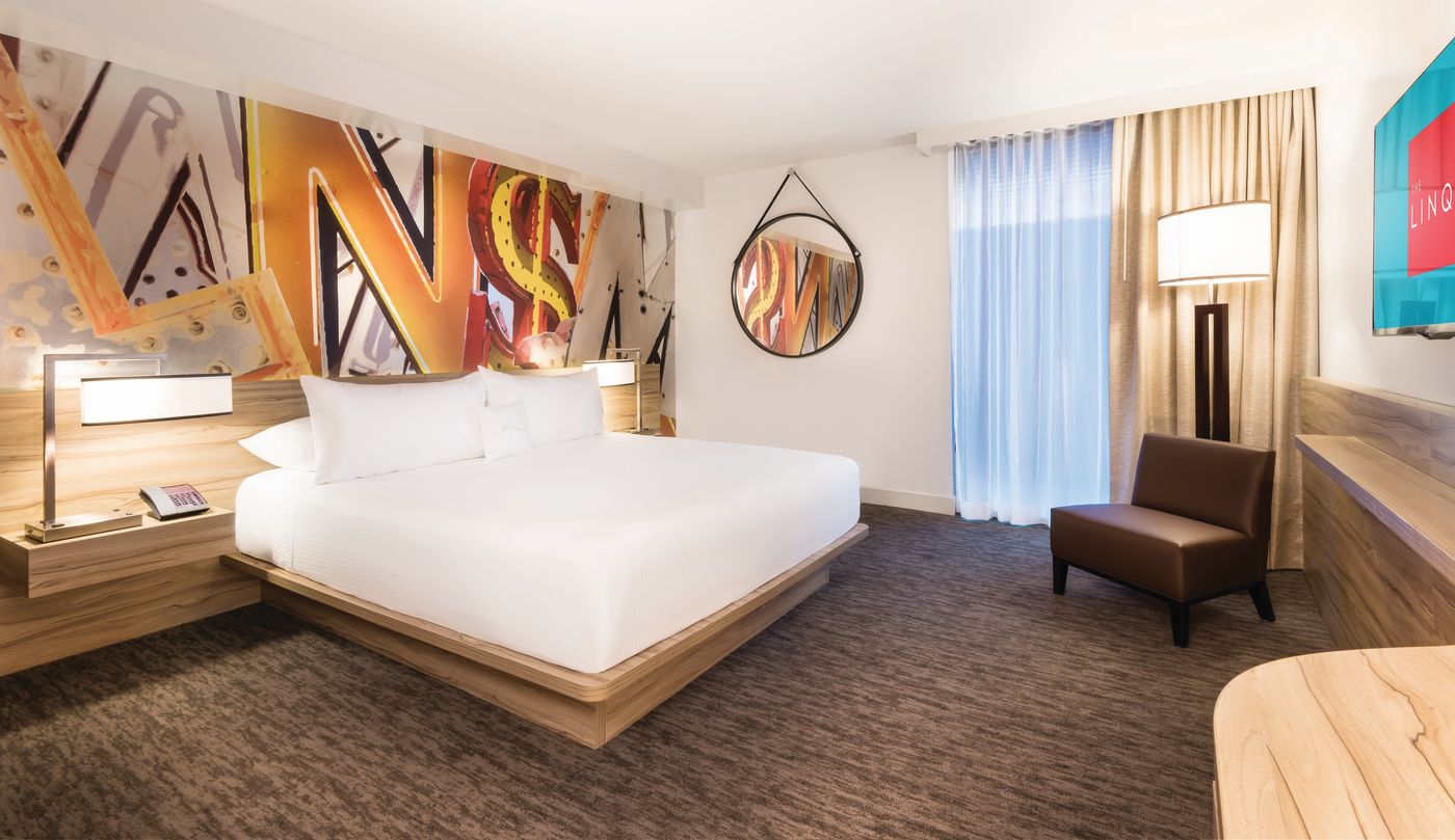 The-LINQ-Hotel-and-Casino---A-Caesars-Rewards-Destination-Room-18