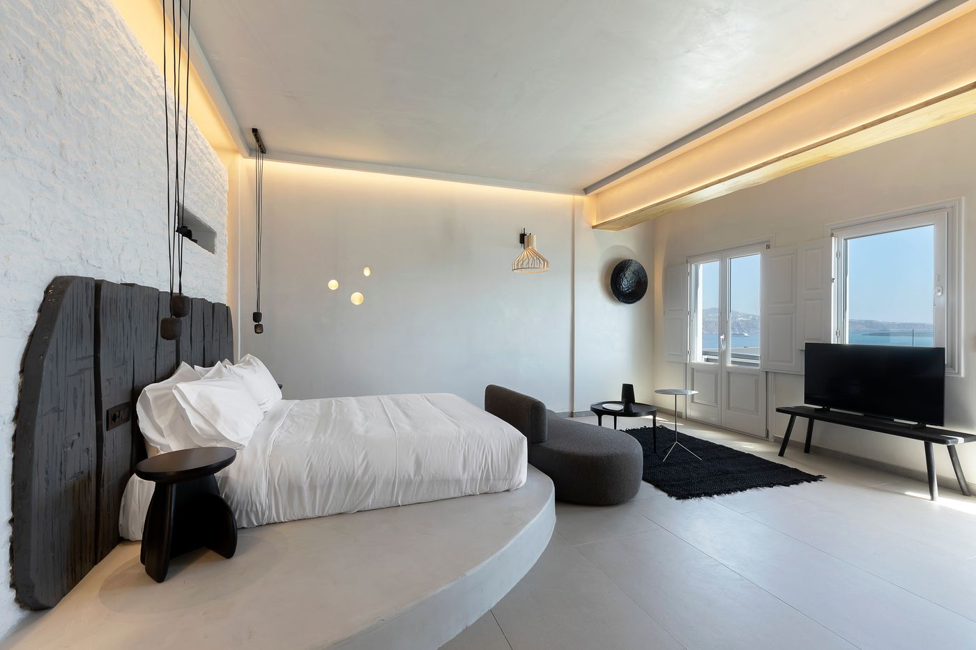 Hom-Santorini-Room-14