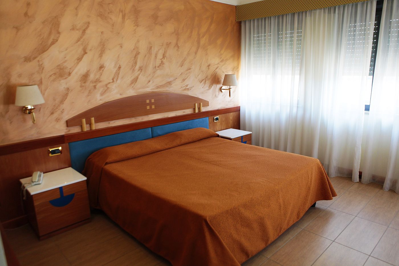 Hotel Futura Centro Congressi - Italy - CASORIA - Room - 9