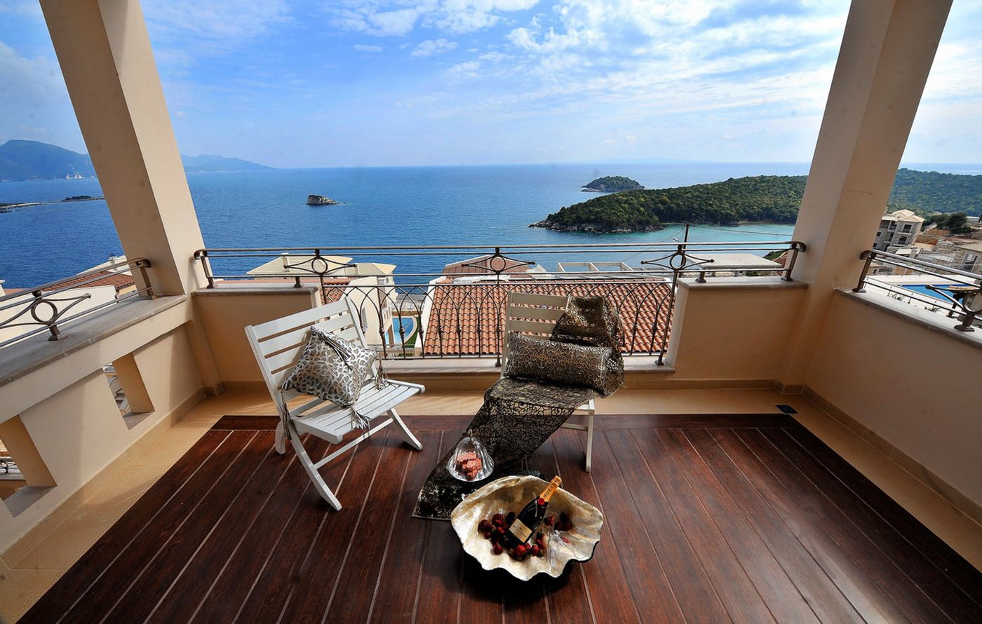 Sivota-Diamond-Room-88