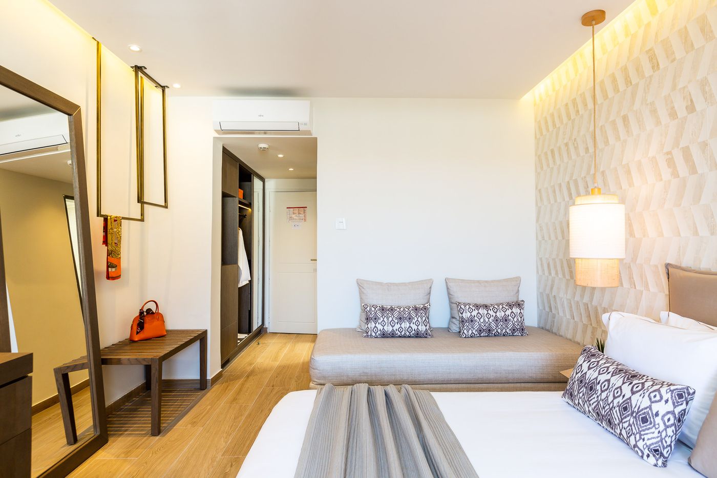 Theartemis-Palace-Room-35