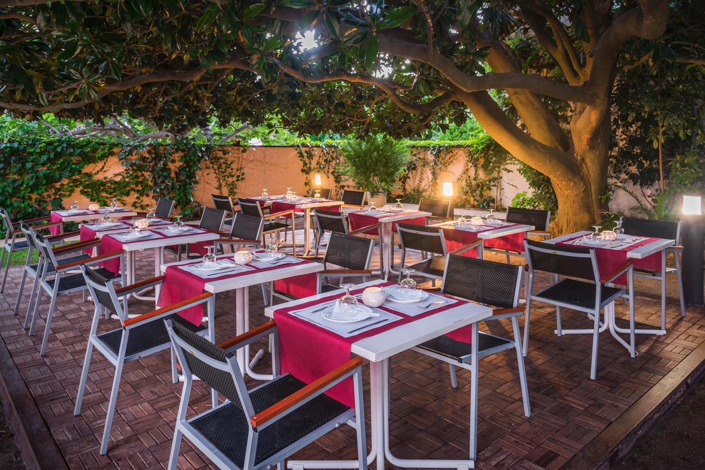 Sorrabona-Terrace-14