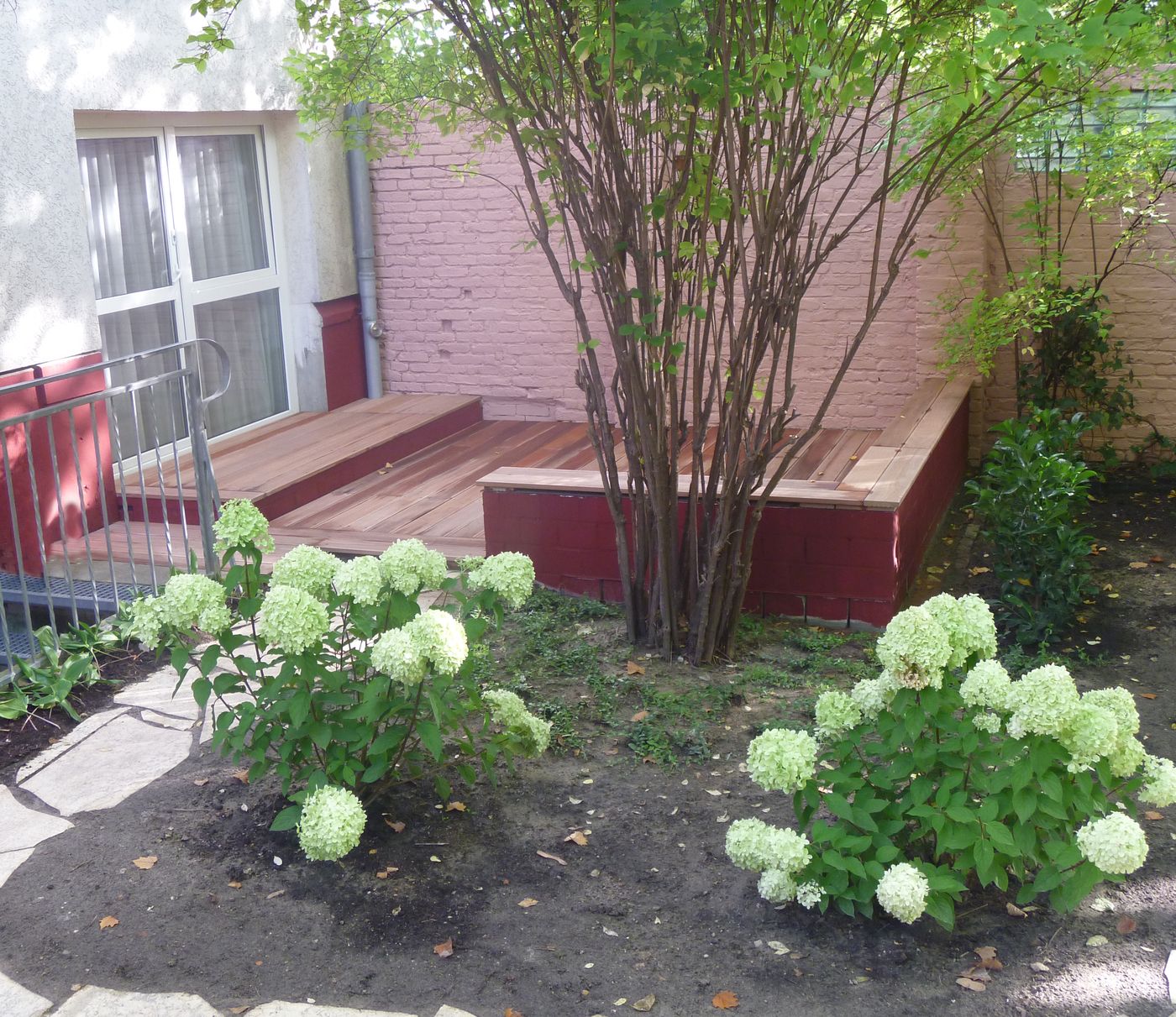 Air-in-Berlin-Hotel-Terrace-5