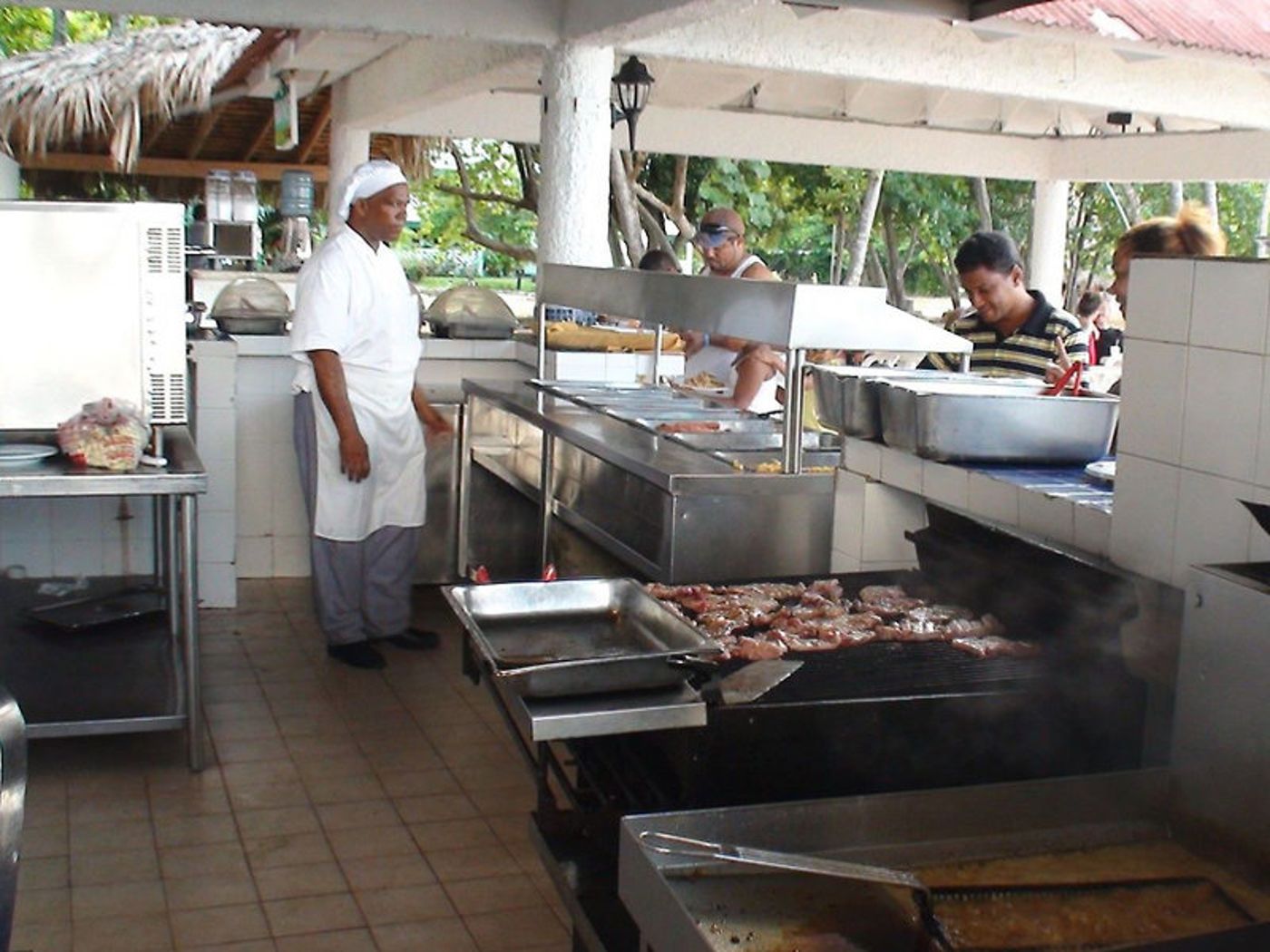 Hotel Beach House Playa Dorada