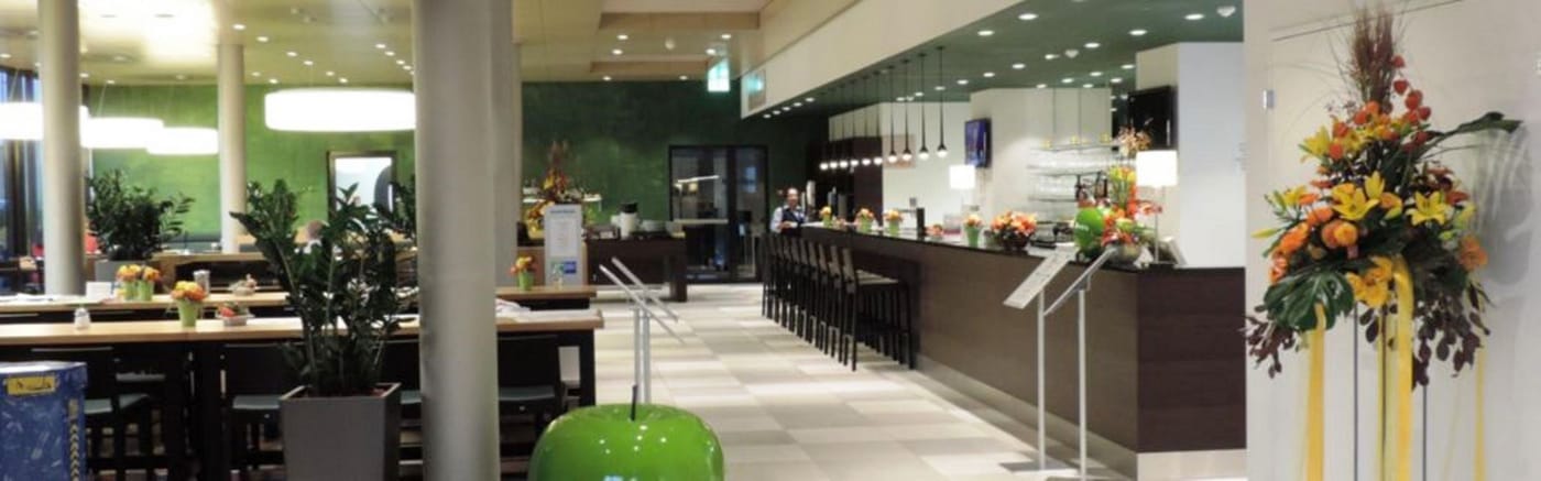Holiday Inn Express Affoltern am Albis-Switzerland-AFFOLTERN AM ALBIS-Lobby-8