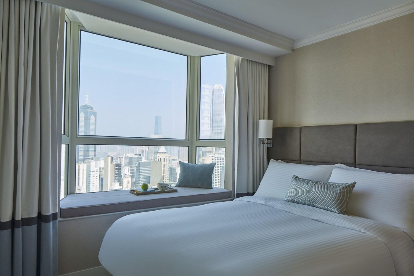 Two-MacDonnell-Road-Room-13