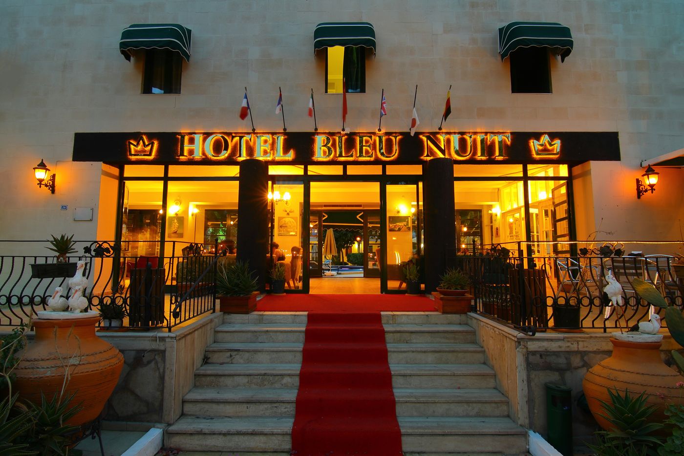 Bleu Nuit Hotel 