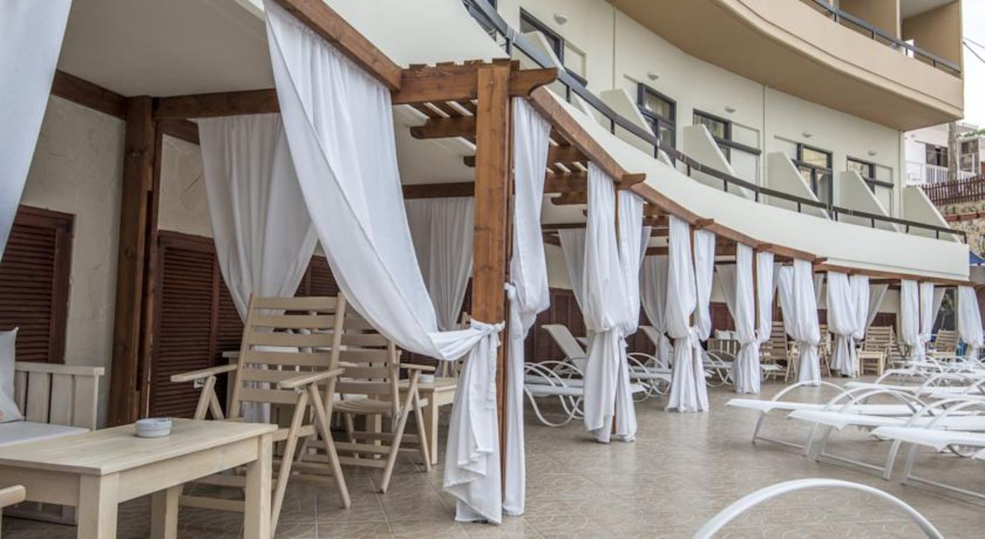 Kipriotis - Adults Only