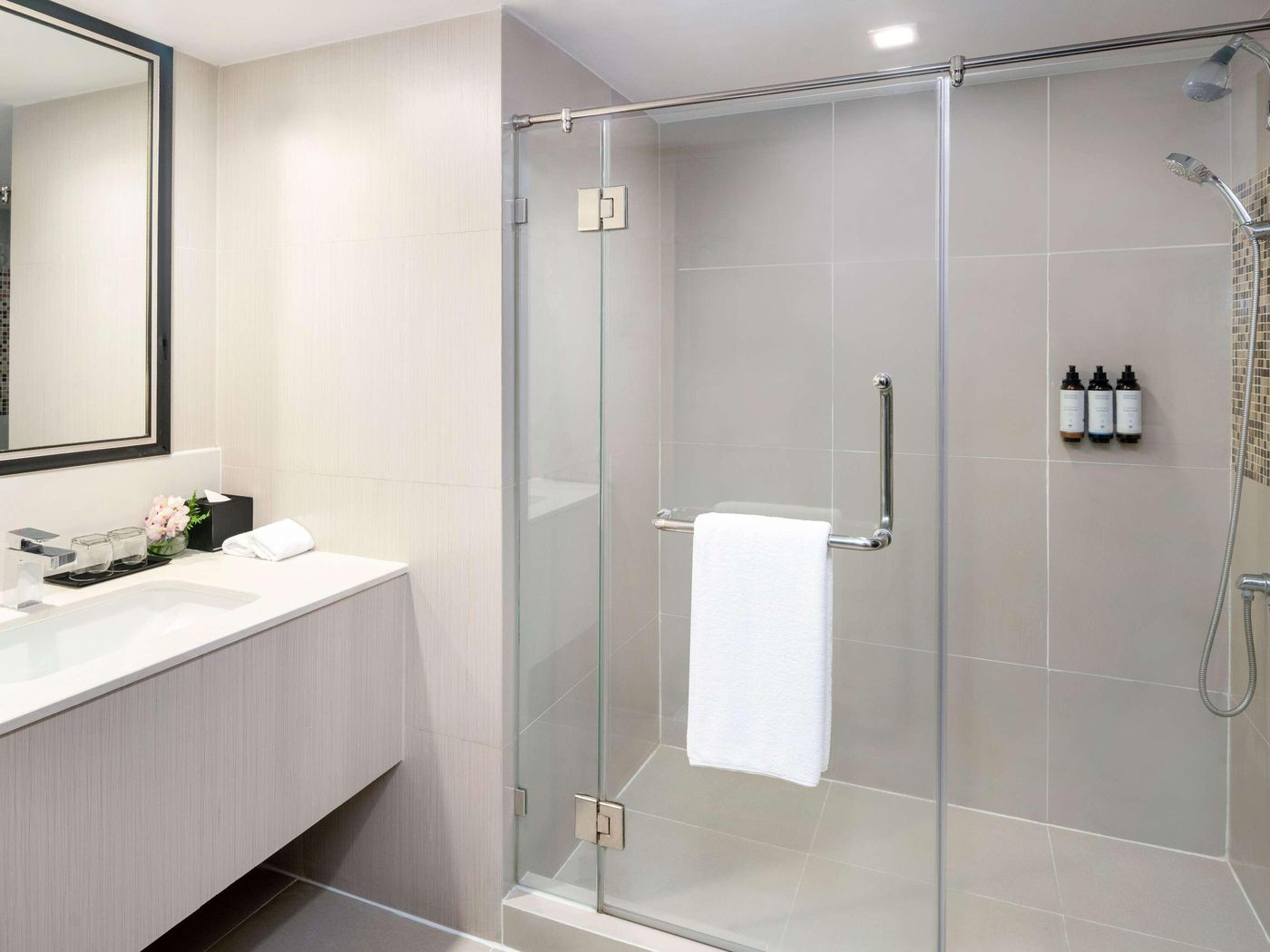 Mercure-Bangkok-Sukhumvit-11-Room-45