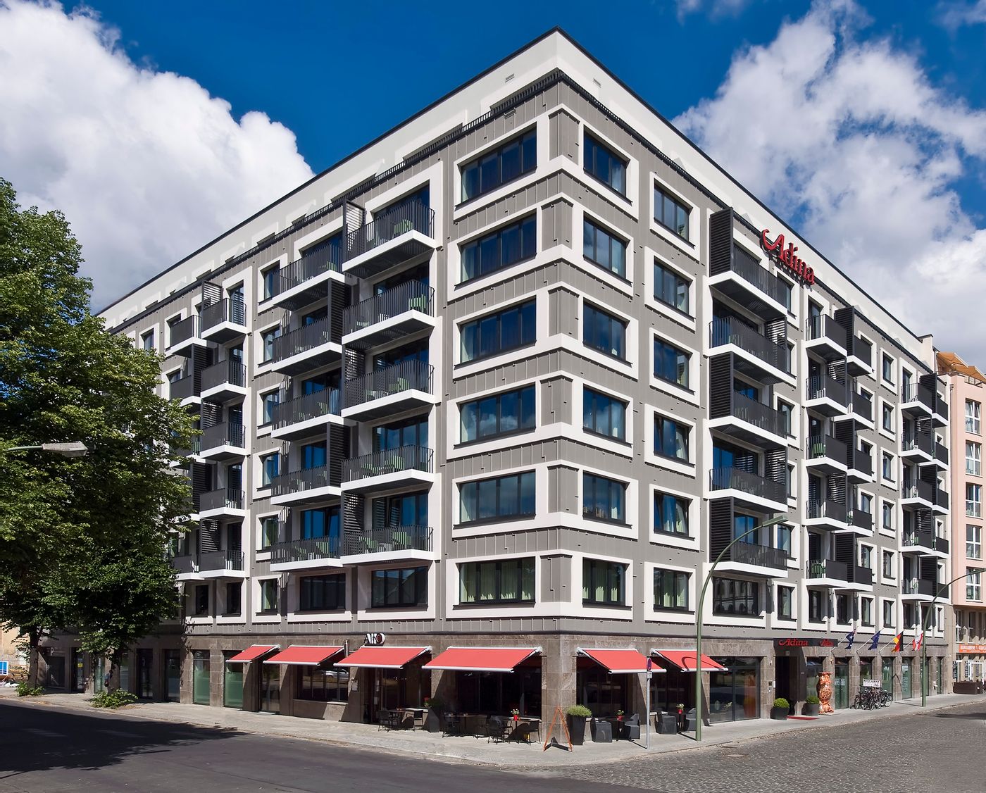 Adina-Apartment-Hotel-Berlin-Mitte-General-view-1