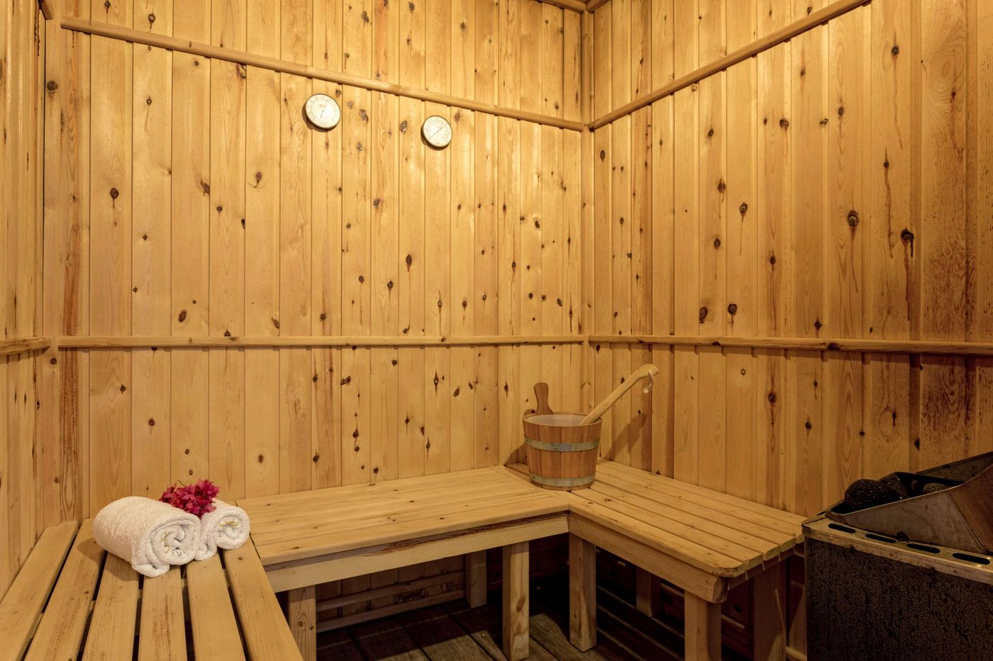 Carpe-Diem-Exclusive-Boutique-Resort-Sports-and-Entertainment-19