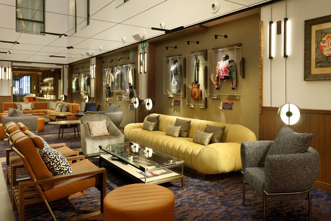 Hard-Rock-Hotel-Madrid-Lobby-3