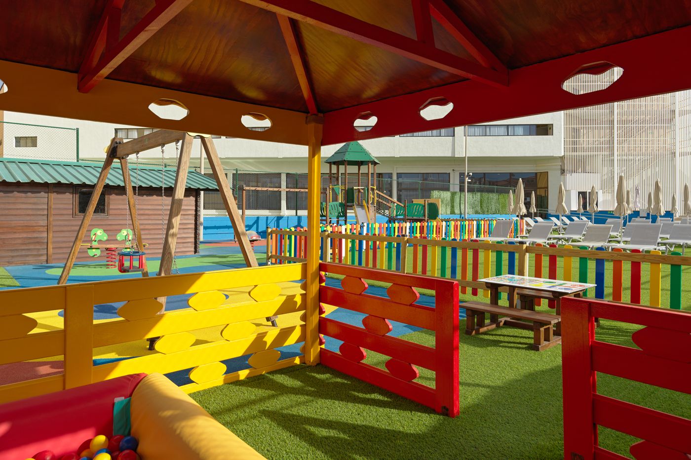 H10-Conquistador-Sports-and-Entertainment-50