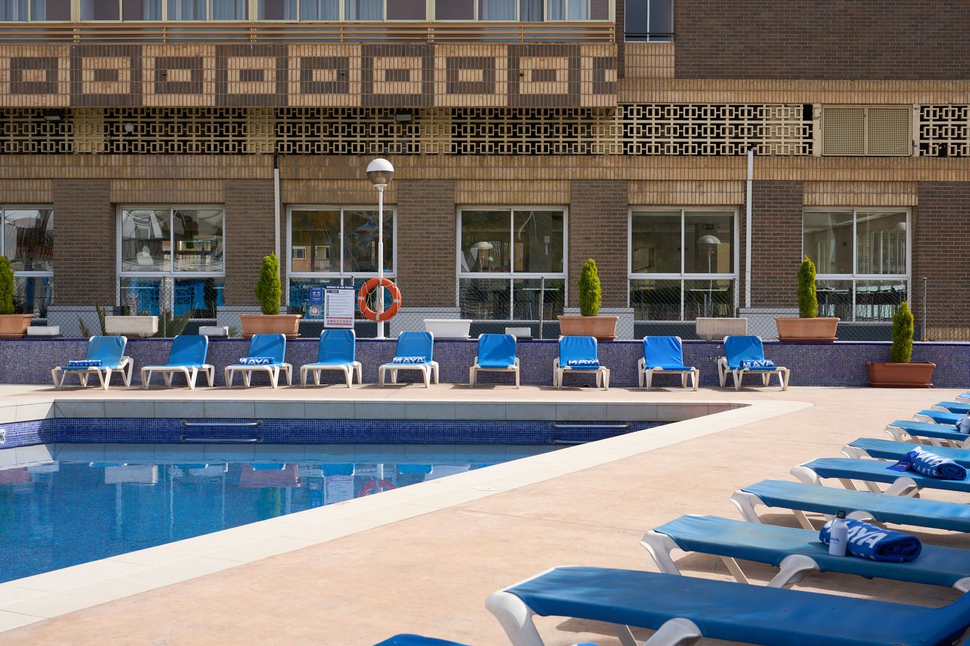 Maya-Alicante-Pool-8