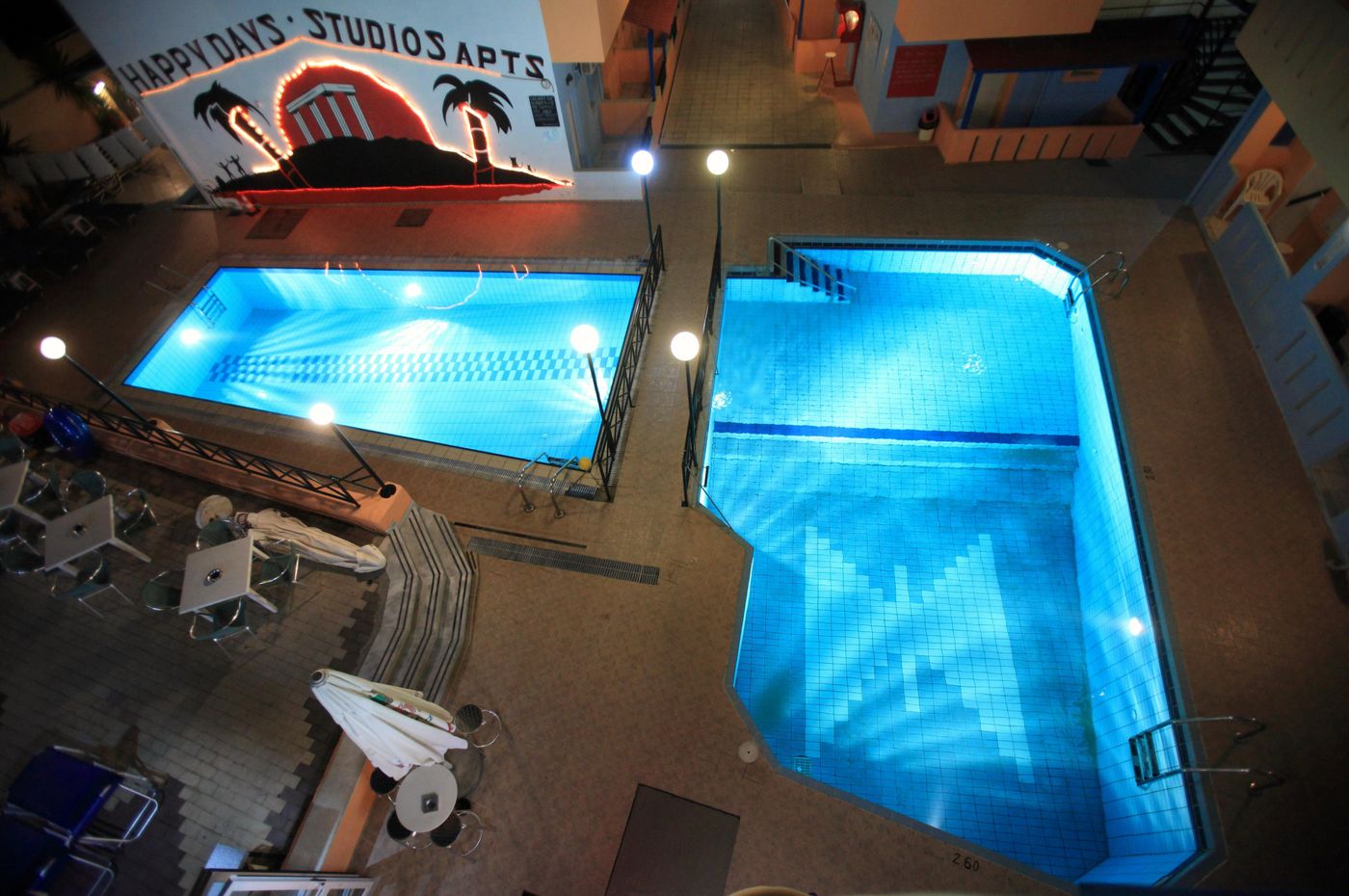 Happy-Days-Studios-Terrace-57