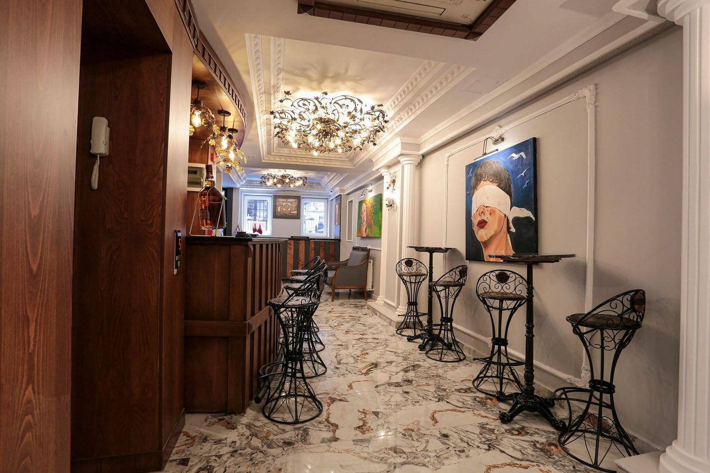 Arach-Hotels-Harbiye-Lobby-9