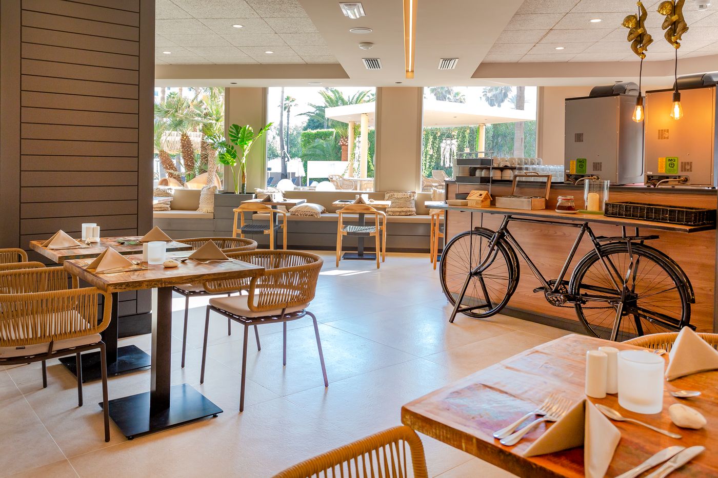 Marins Beach Club - Adults Only