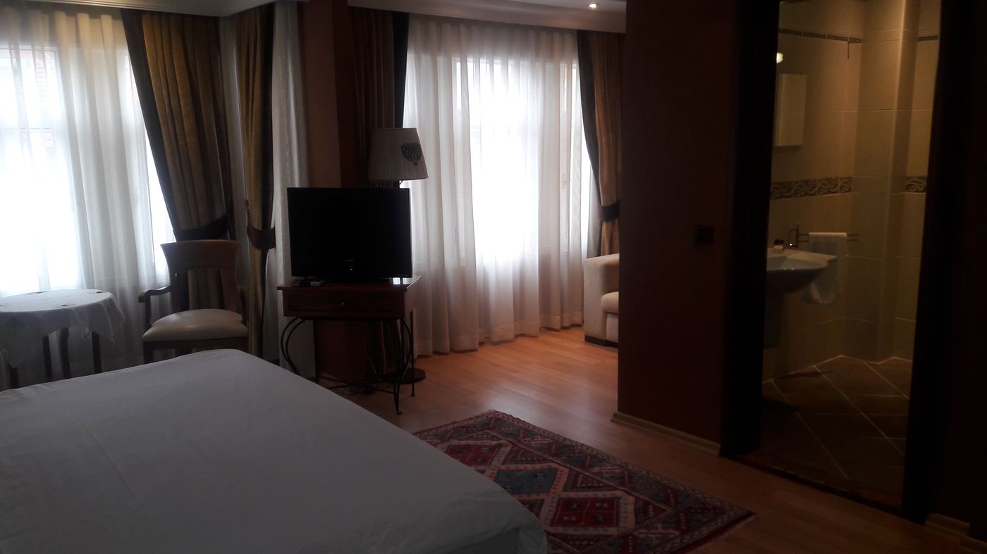 Armagrandi-Spina-Room-35