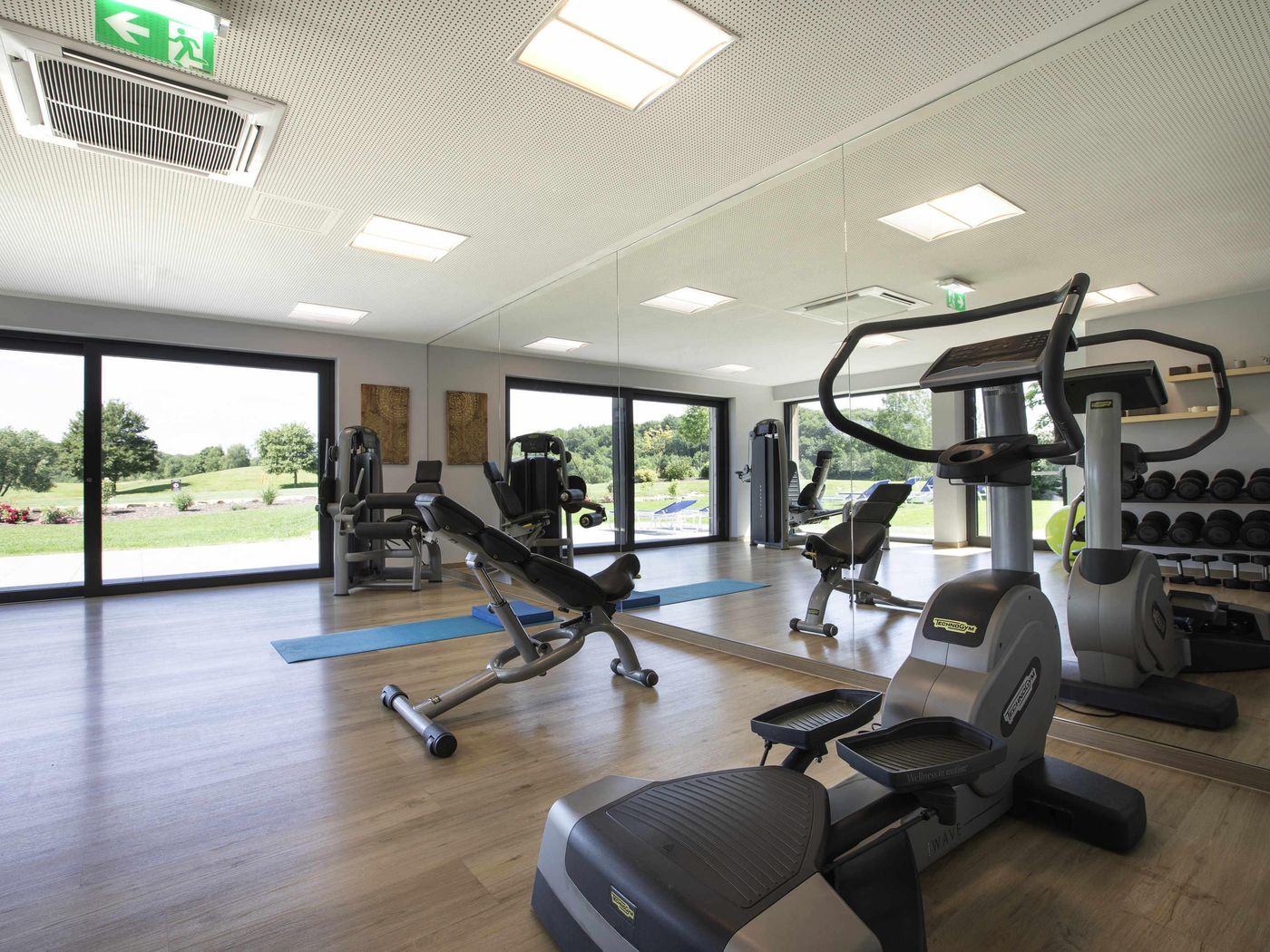 Mercure-Luxembourg-Kikuoka-Golf-And-Spa-General-view-65