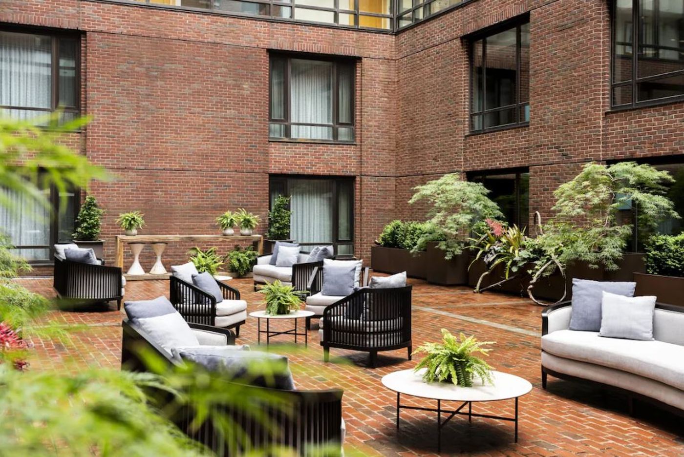 Four-Seasons-Hotel-Boston-Terrace-55