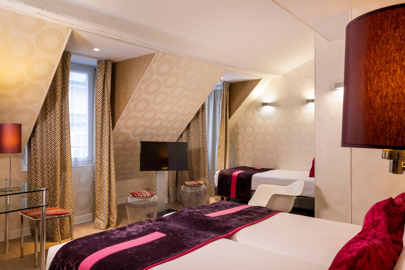 ATN-Hotel-Paris-St-Lazare-Room-2