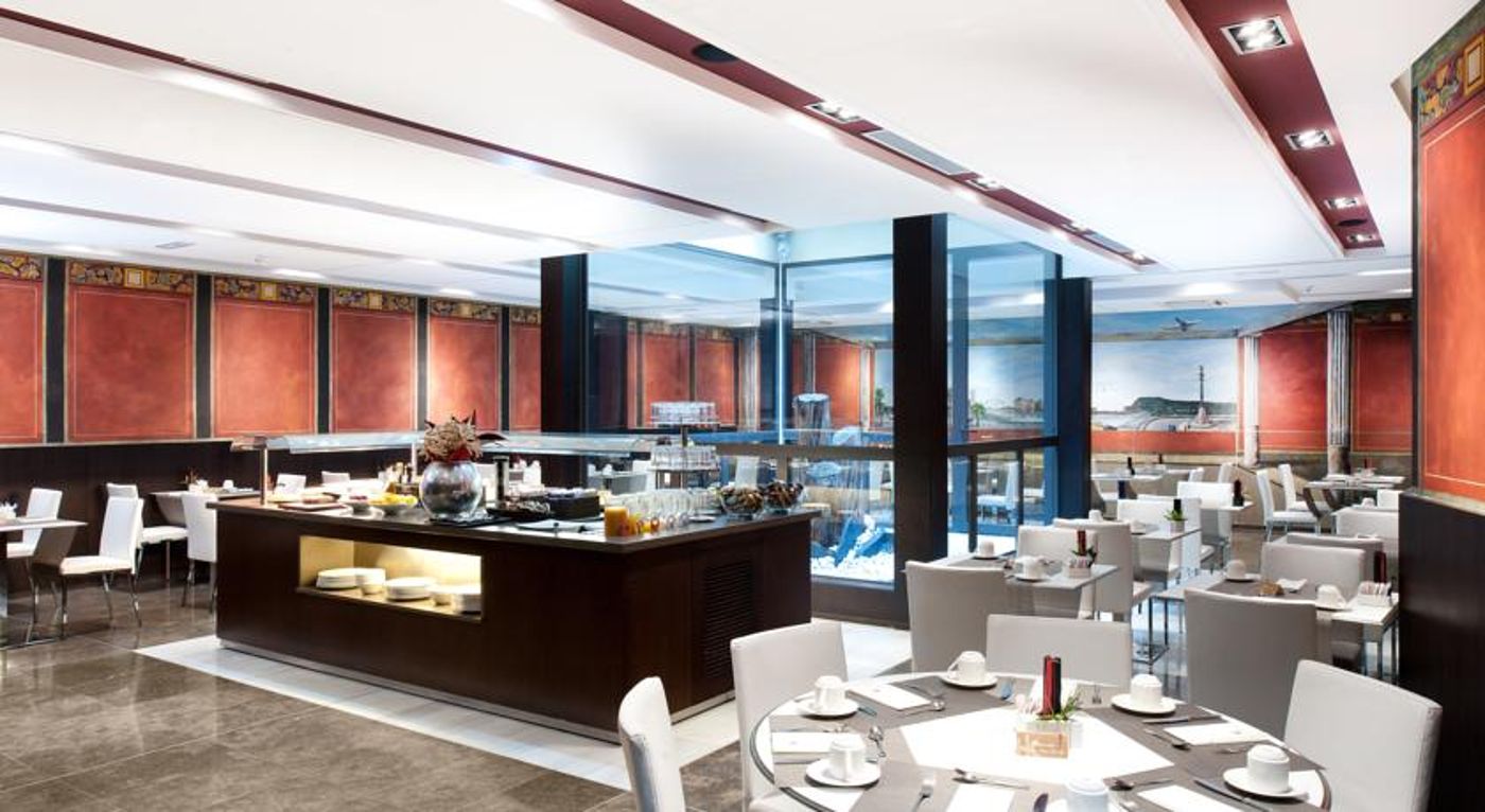 Catalonia Port Hotel