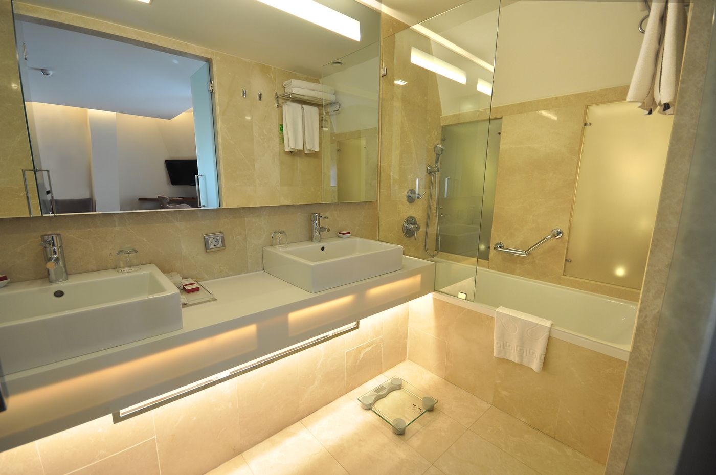 Levni-Hotel---Spa-Room-46