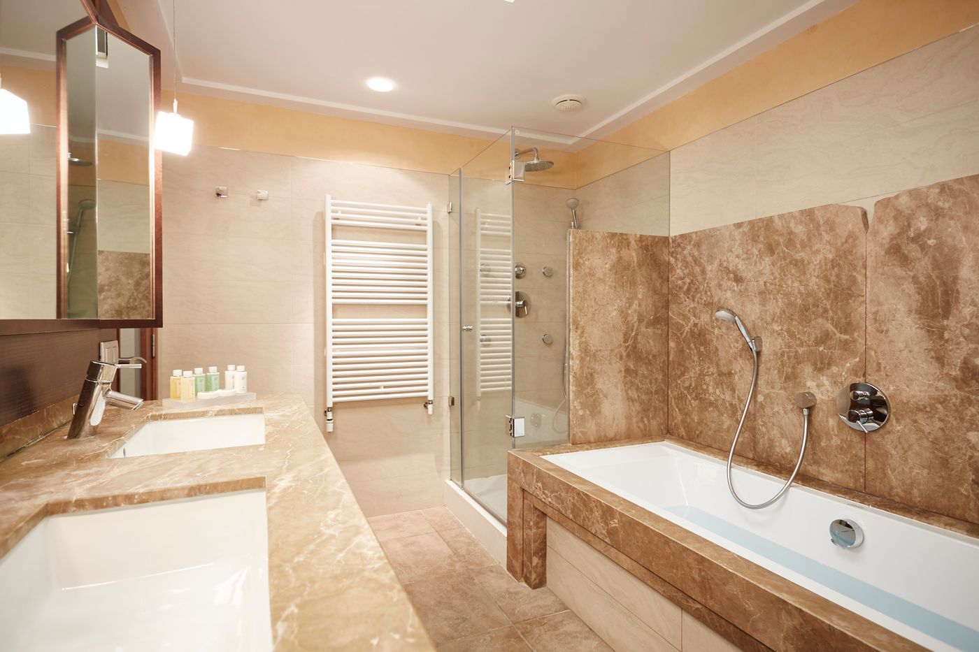 Insotel-Fenicia-Prestige-Suites---Spa-Room-33