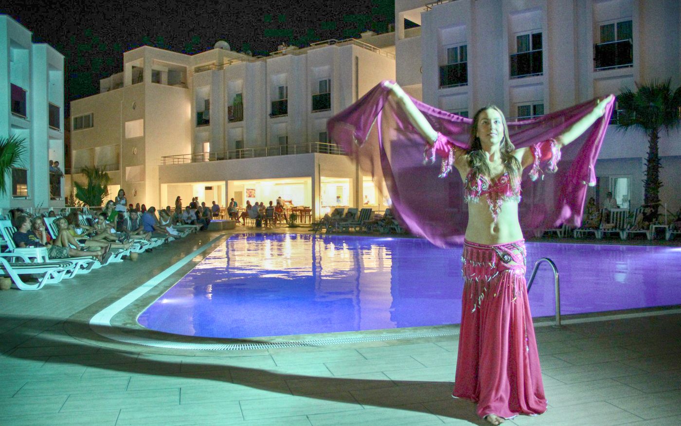 Club-Hotel-Shark-Sports-and-Entertainment-22