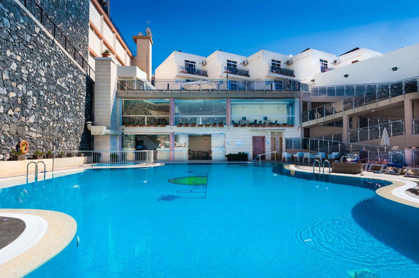 Panoramica-Heights-Pool-2