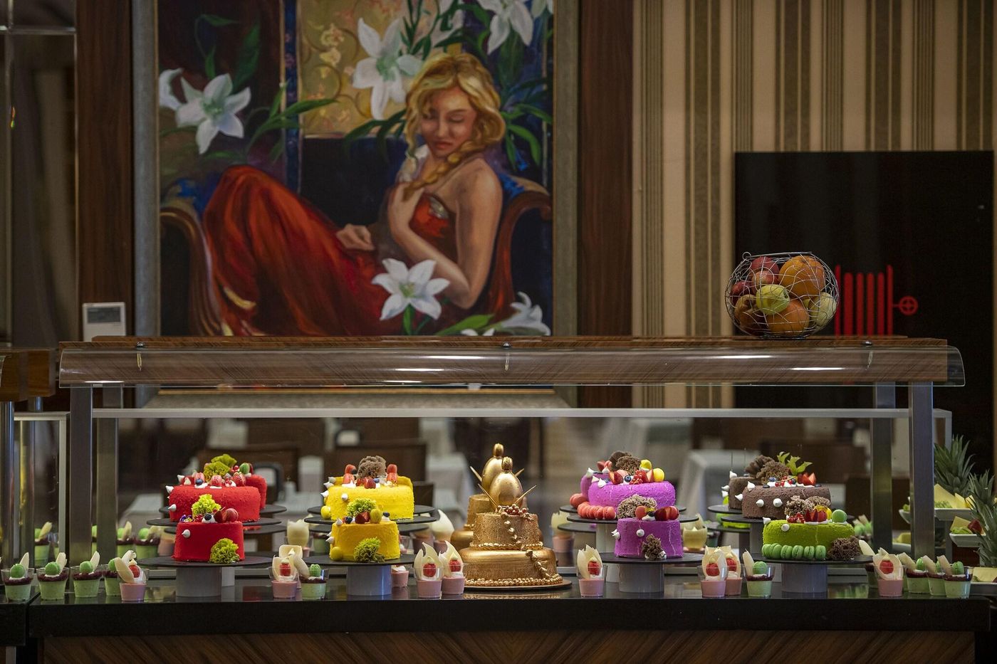 Side-Premium-Restaurant-50