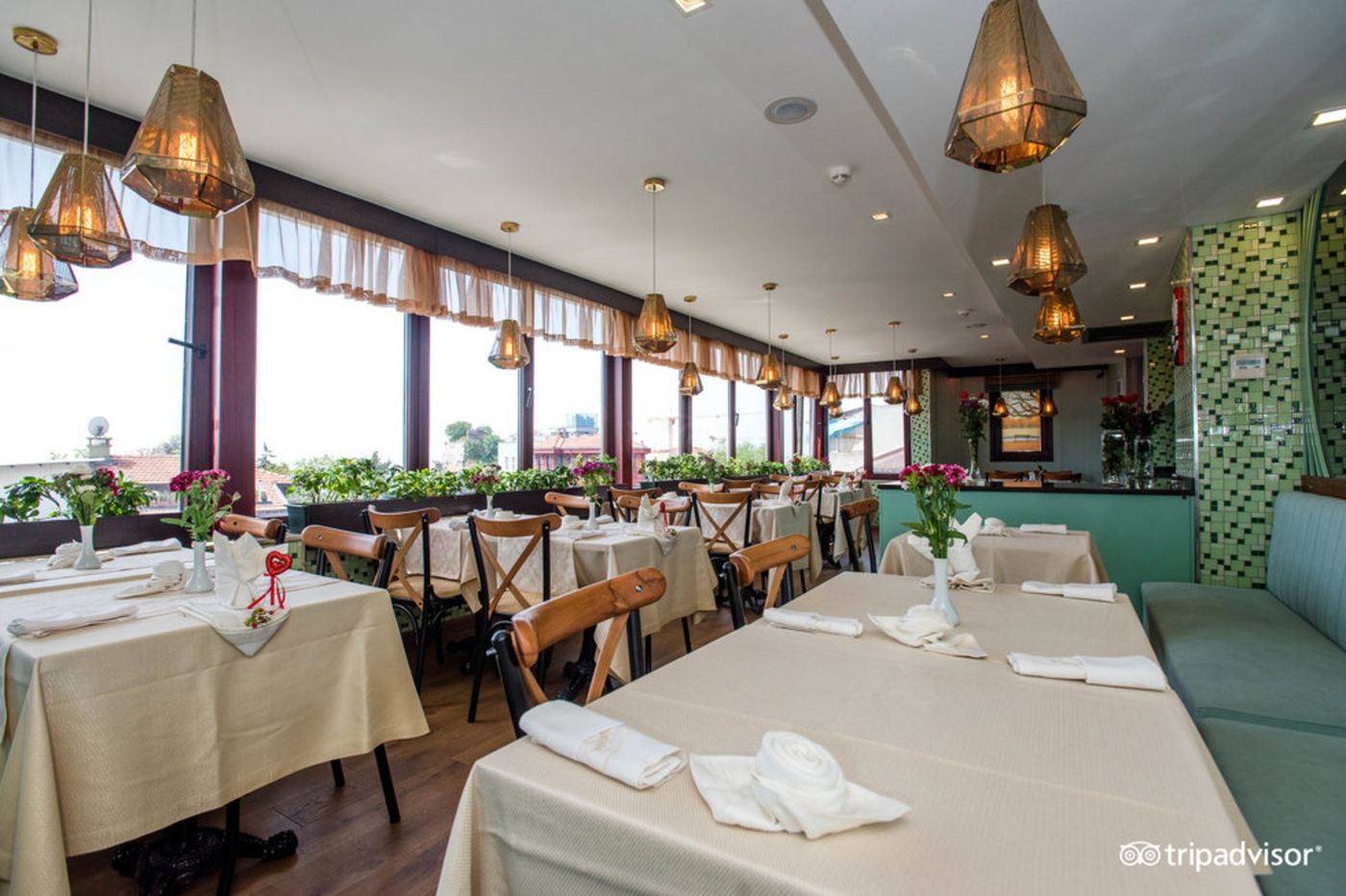 Almina-Hotel-Istanbul-Restaurant-31
