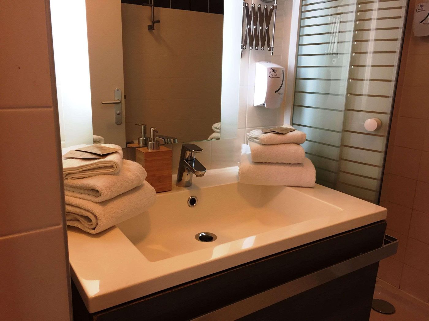 Hotel-Clairefontaine-Room-35